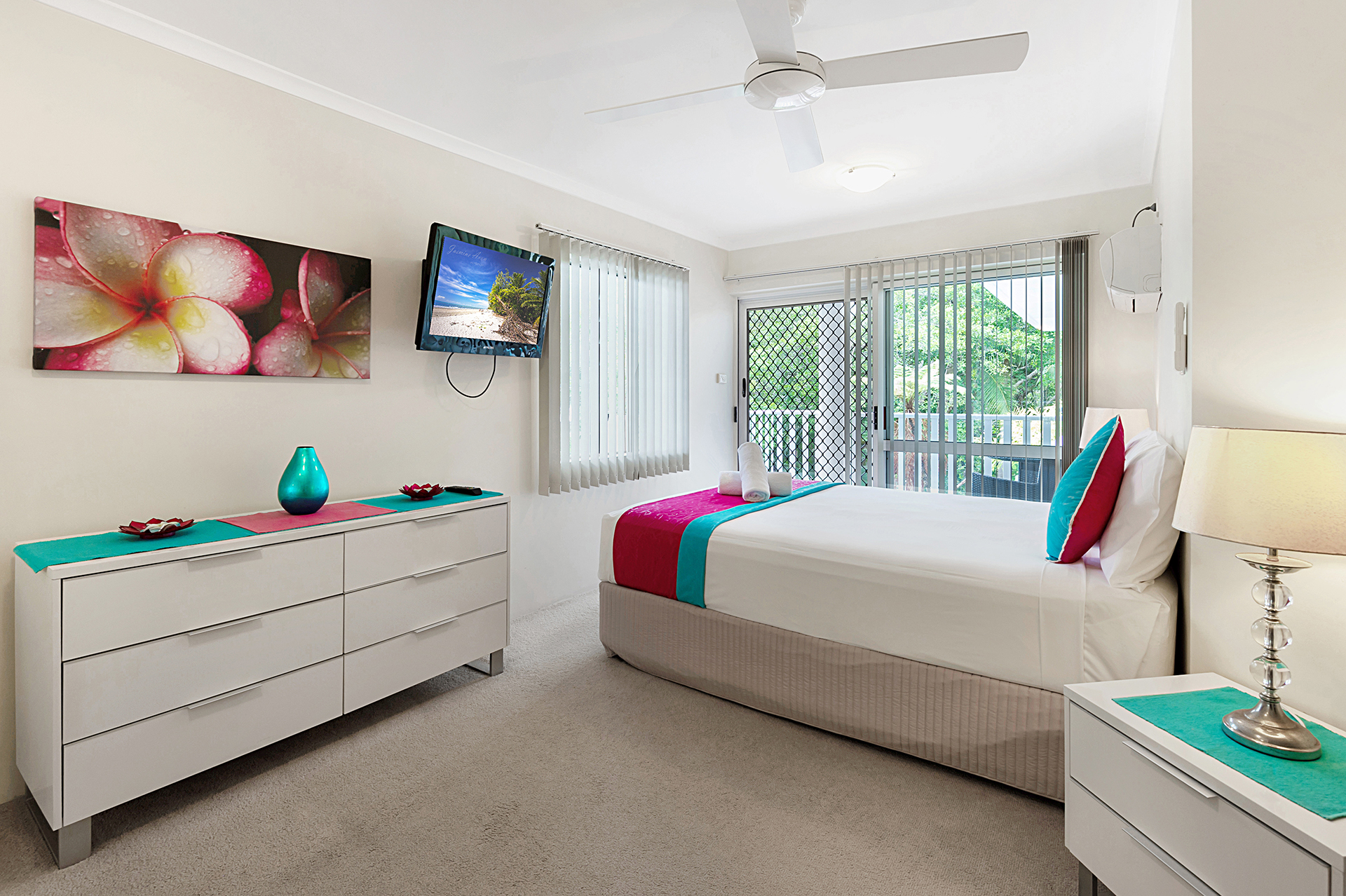 Port Douglas Outrigger Holiday Apartments Interior 2